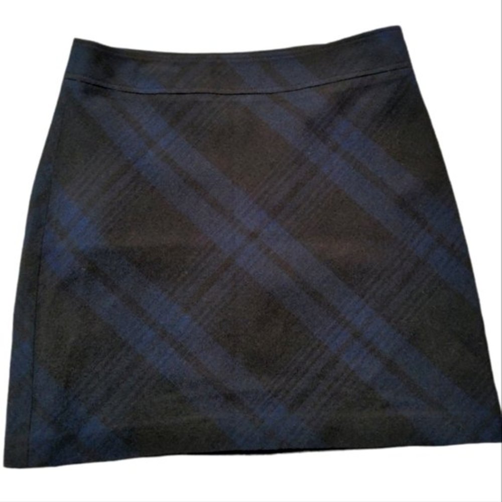 Ann Taylor Loft Wool Black and Blue Plaid Dark Academia Pencil Skirt Size 6